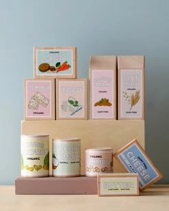 Clever Coconuts *New* 10-Piece Vegan Food Set