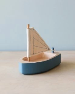 Animi Handmade Wooden Boat *New*