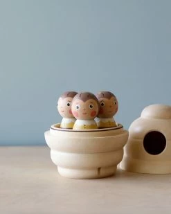 Gnezdo Handmade Wooden Honey Bee Set With Beehive *New*