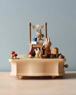 Wooderful Life Wooden Bunny Music Box *New*