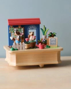 Wooderful Life Wooden Fox Gardener Music Box