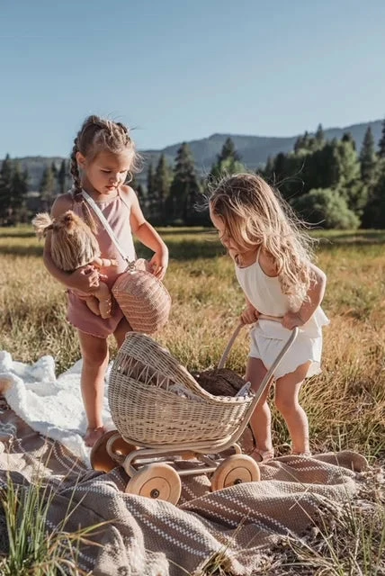 Poppie Toys Rattan Doll Pram Stroller *New* 6 Poppie Toys Rattan Doll Pram Stroller *New*