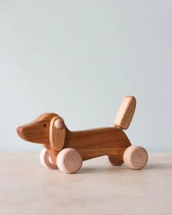Bajo Wooden Dachshund Puppy