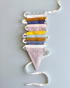 Fabelab *New* Garland - Rainbow Flags