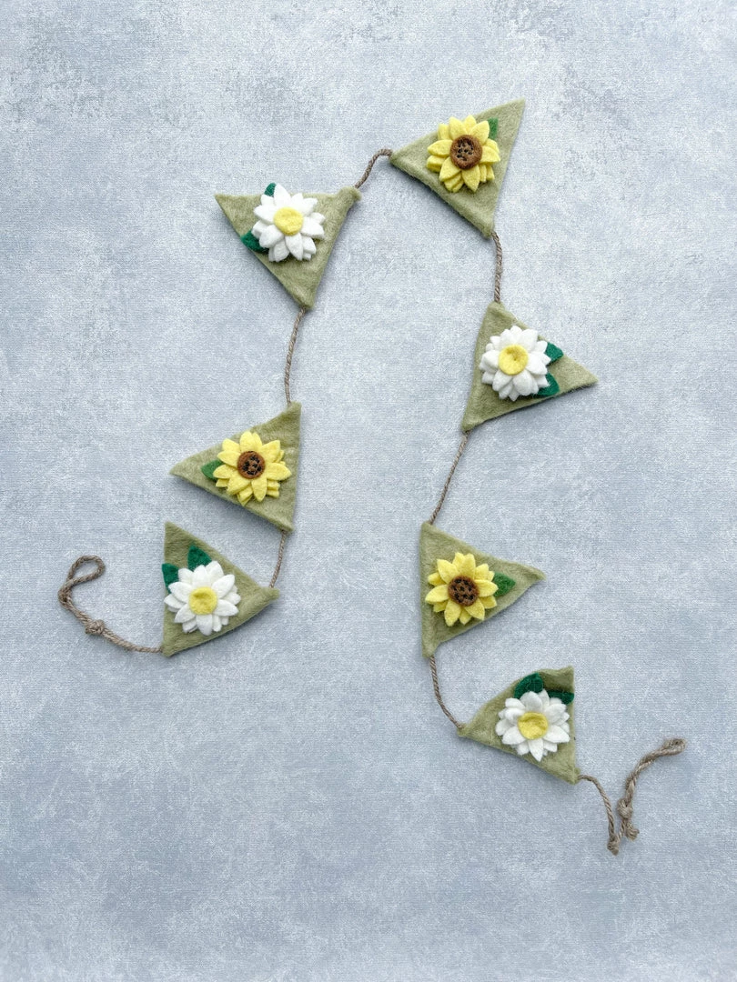 Odin Parker *New* Sunflower & Daisy Bunting Banner 4 Odin Parker *New* Sunflower & Daisy Bunting Banner