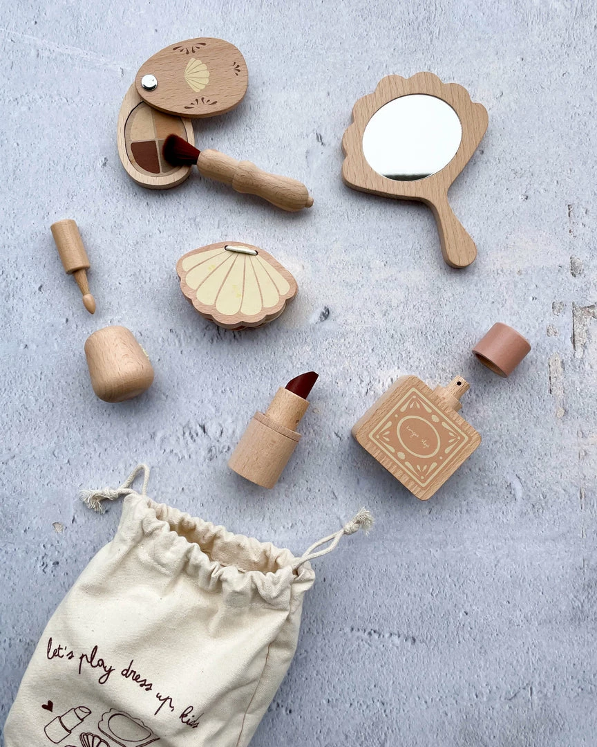 Konges Sløjd Wooden Makeup Set *New* 5 Konges Sløjd Wooden Makeup Set *New*
