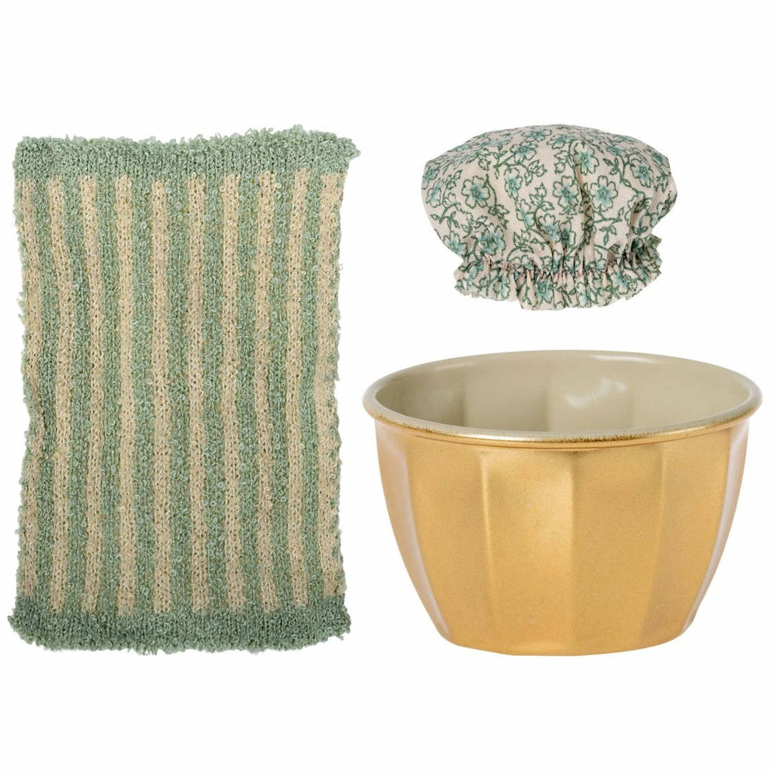 Maileg Wellness Mouse, Big Sister 6 Maileg Wellness Mouse, Big Sister