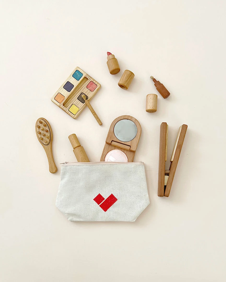 Poltora Handmade Wooden Makeup Set *New* 4 Poltora Handmade Wooden Makeup Set *New*