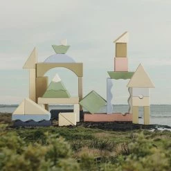 Raduga Grez | Mountain Blocks